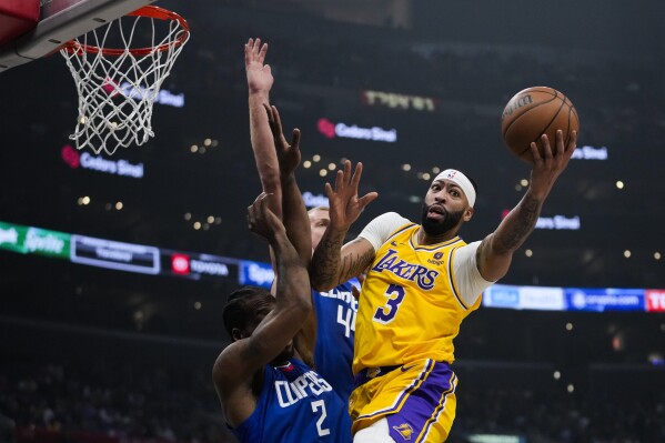 Leonard lakers deals